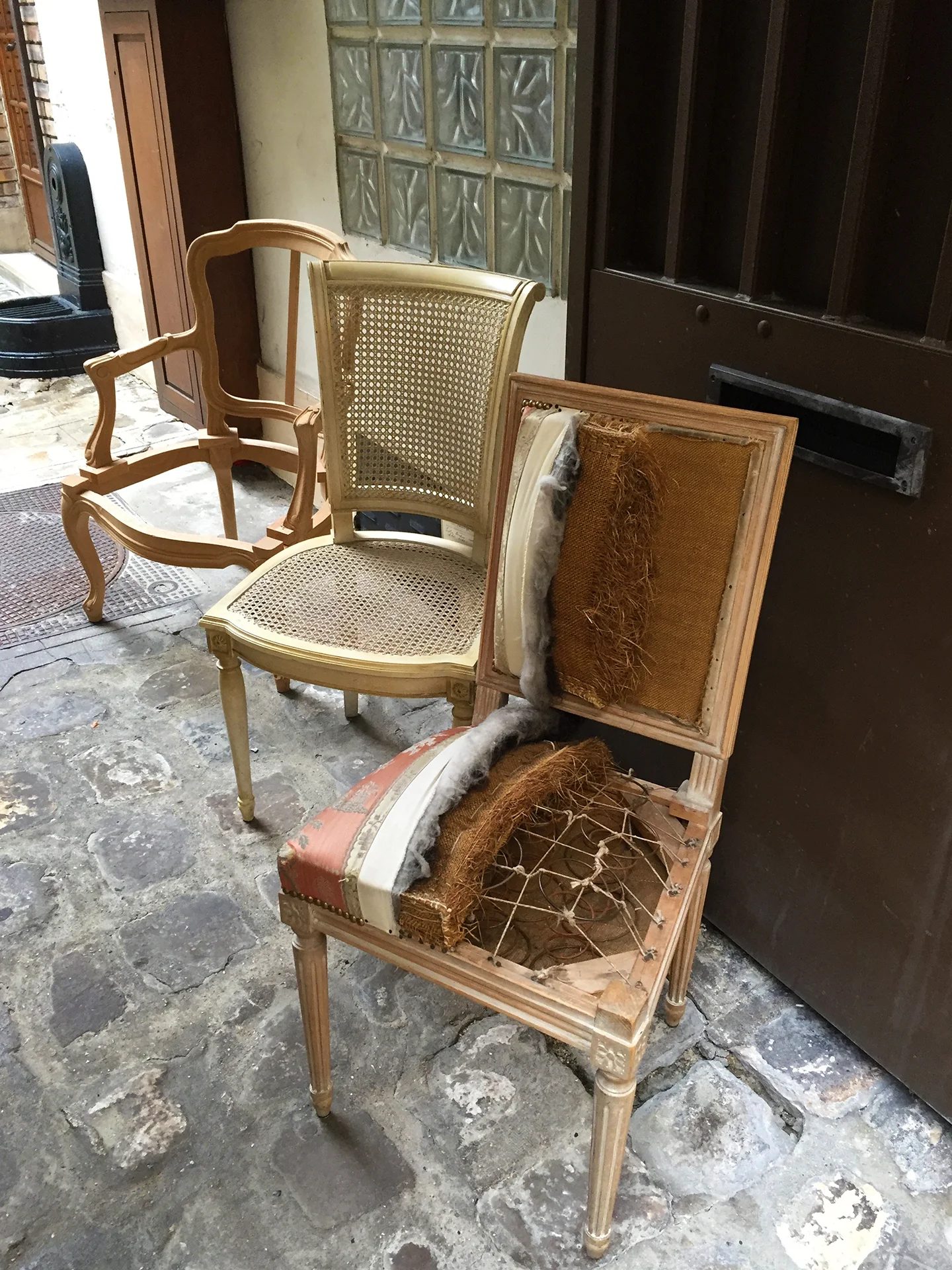 Kickers rue du faubourg saint antoine sale